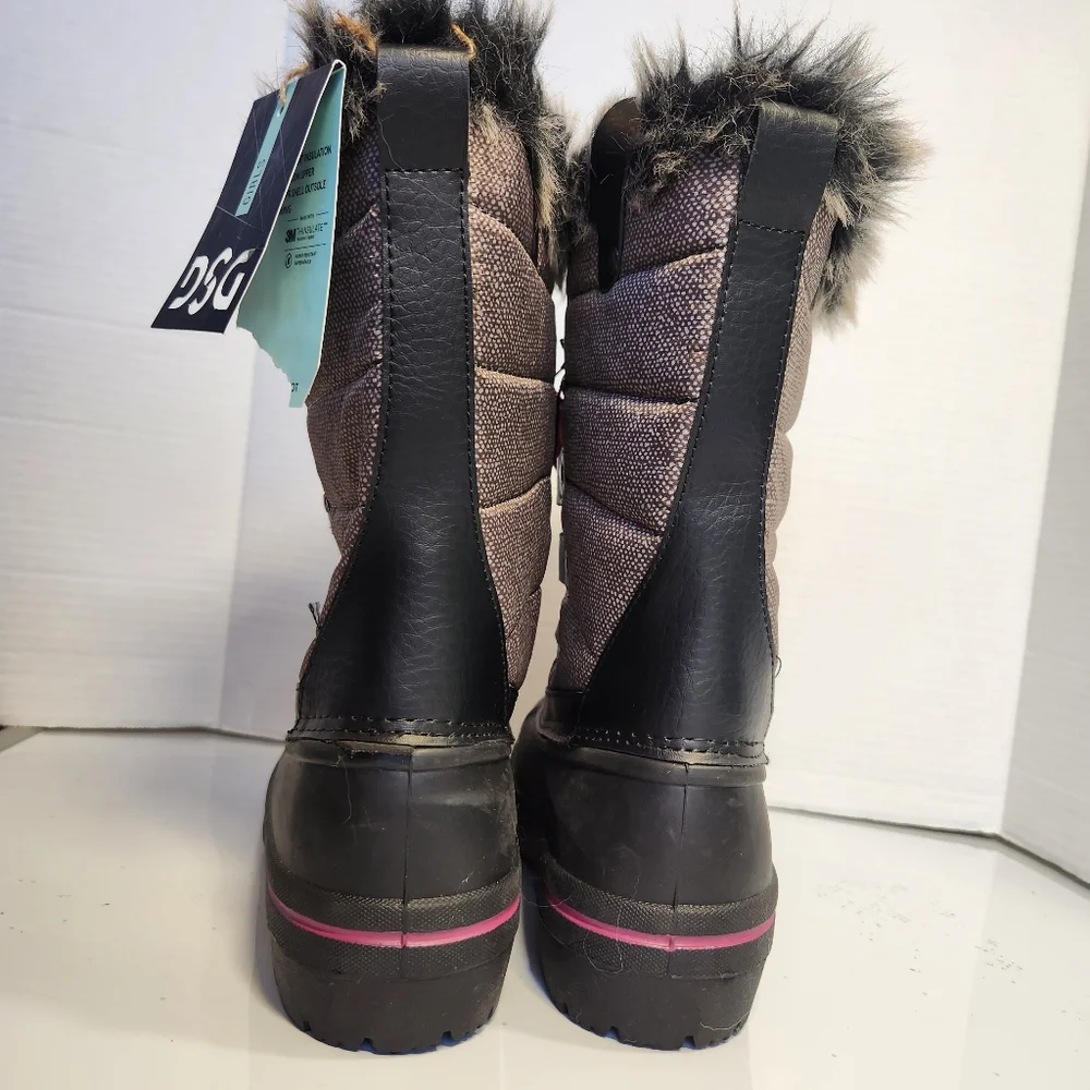 DSG Waterproof Snow Boots Pink Laces & Faux Fur Trim Kids 5  Womens 6.5 or 7